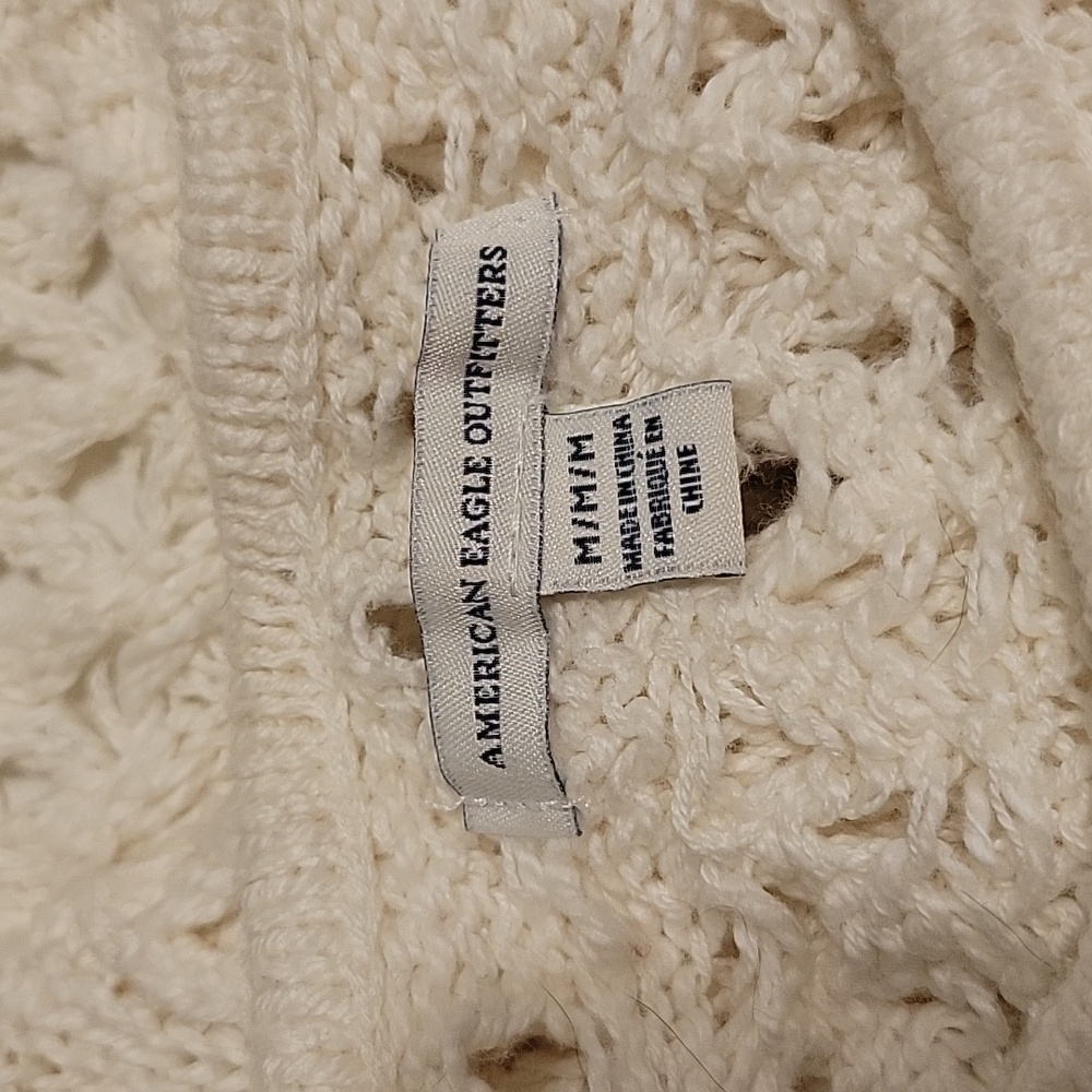 American Eagle sweater